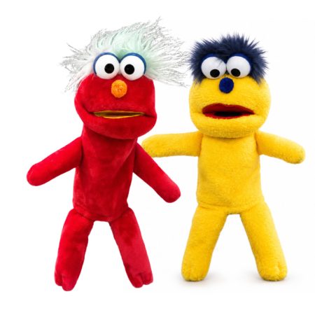 Performing Puppet Duo Titto & Kitto